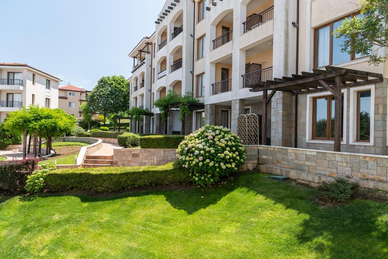 Созопол Парадайс Блу Апартаментс Apartment Exterior photo